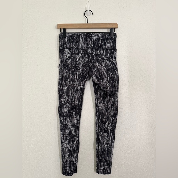 Lululemon Fast and Free High Rise Tight 25" Ankle Leggings Lino Slide Alpine 6 - Picture 6 of 10